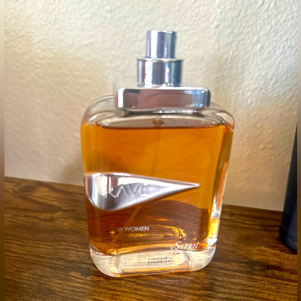 Rave perfume